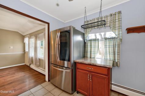 1048 Inner Drive Schenectady NY 12303