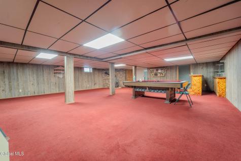 15 Huntleigh Drive Loudonville NY 12211