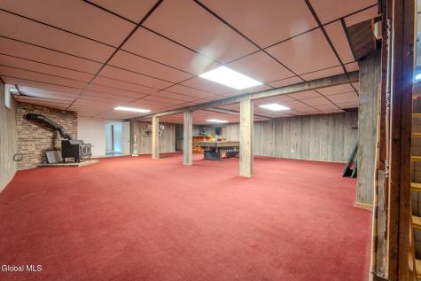 15 Huntleigh Drive Loudonville NY 12211