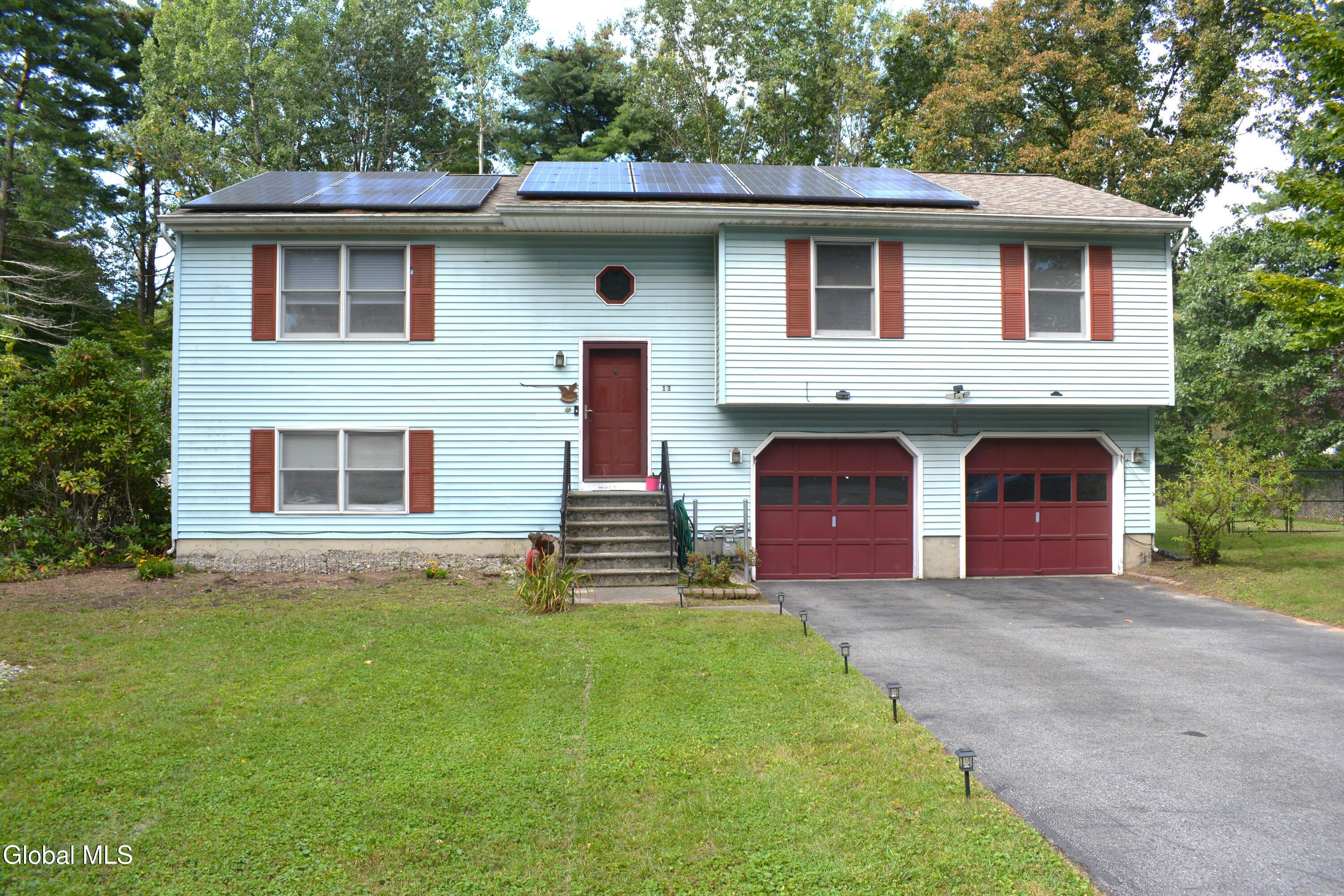 13 Herald Drive Queensbury NY 12804