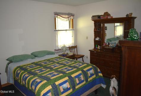 13 Herald Drive Queensbury NY 12804