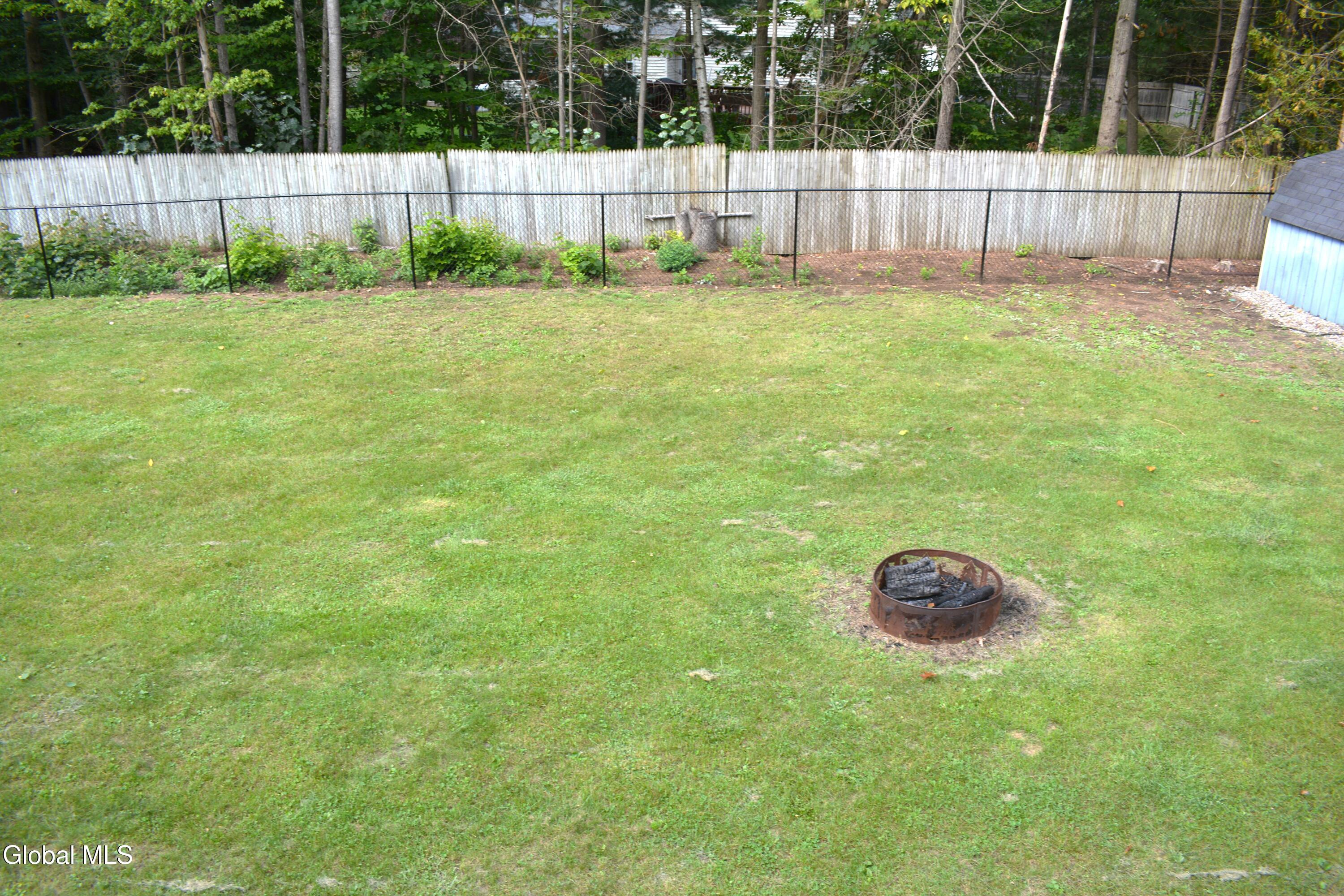 13 Herald Drive Queensbury NY 12804