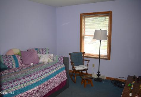 13 Herald Drive Queensbury NY 12804