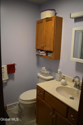 13 Herald Drive Queensbury NY 12804
