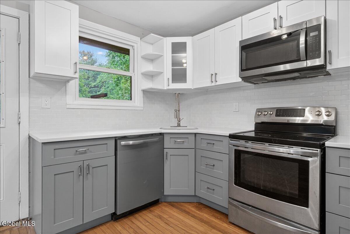 17 Onesquethaw Creek Road Feura Bush NY 12067