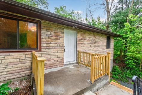 17 Onesquethaw Creek Road Feura Bush NY 12067