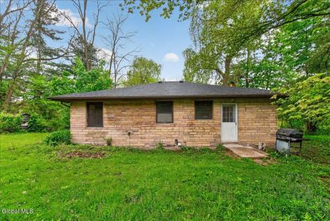 17 Onesquethaw Creek Road Feura Bush NY 12067