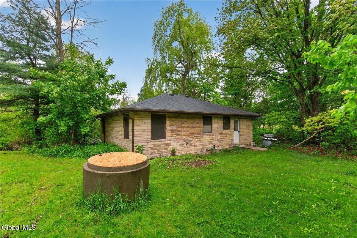 17 Onesquethaw Creek Road Feura Bush NY 12067