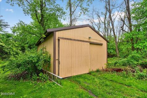 17 Onesquethaw Creek Road Feura Bush NY 12067