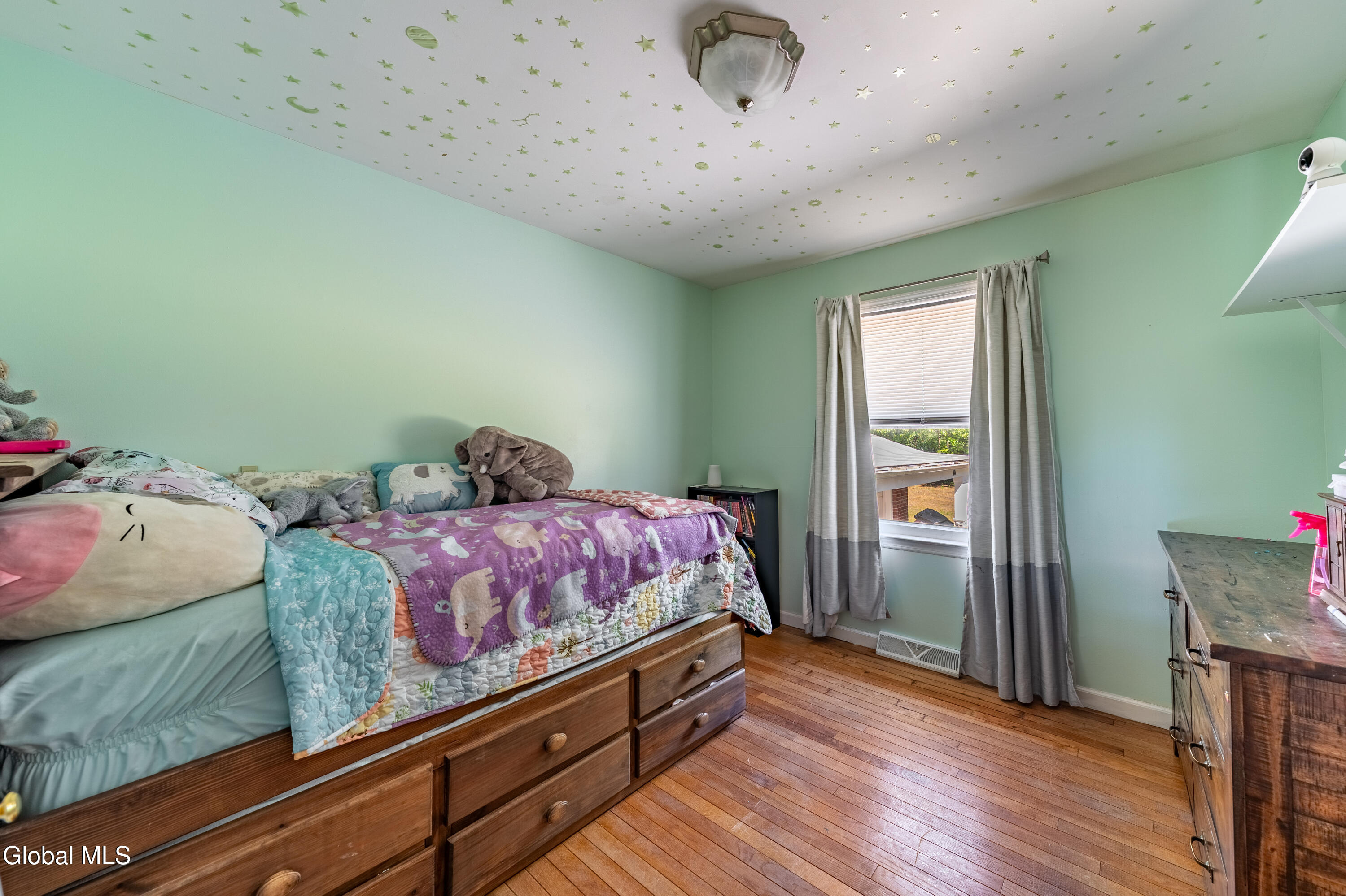 10 Merritt Road Queensbury NY 12804