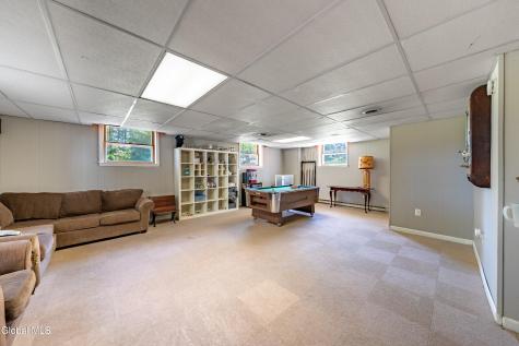 10 Merritt Road Queensbury NY 12804