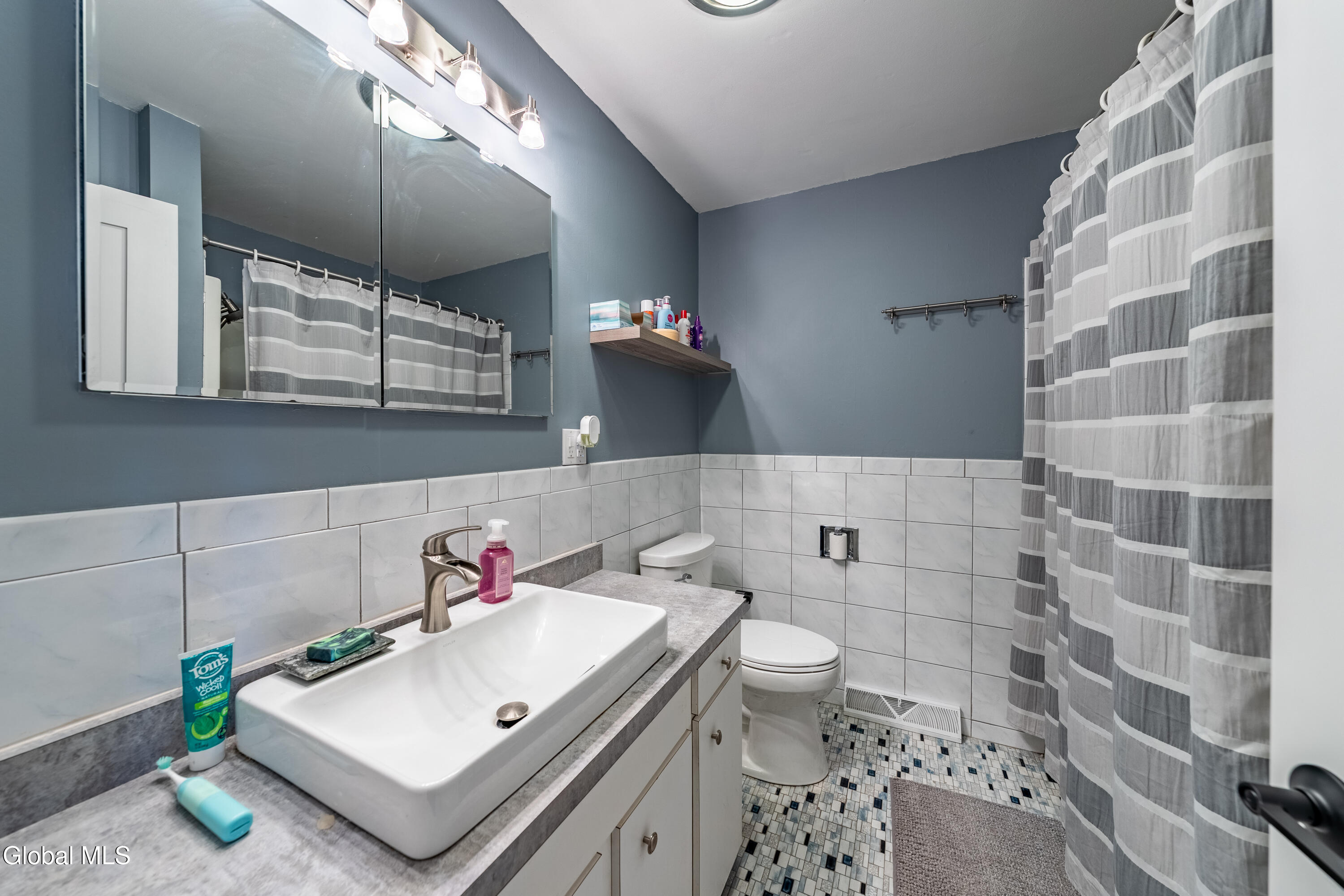 10 Merritt Road Queensbury NY 12804