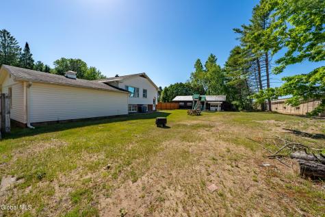 10 Merritt Road Queensbury NY 12804