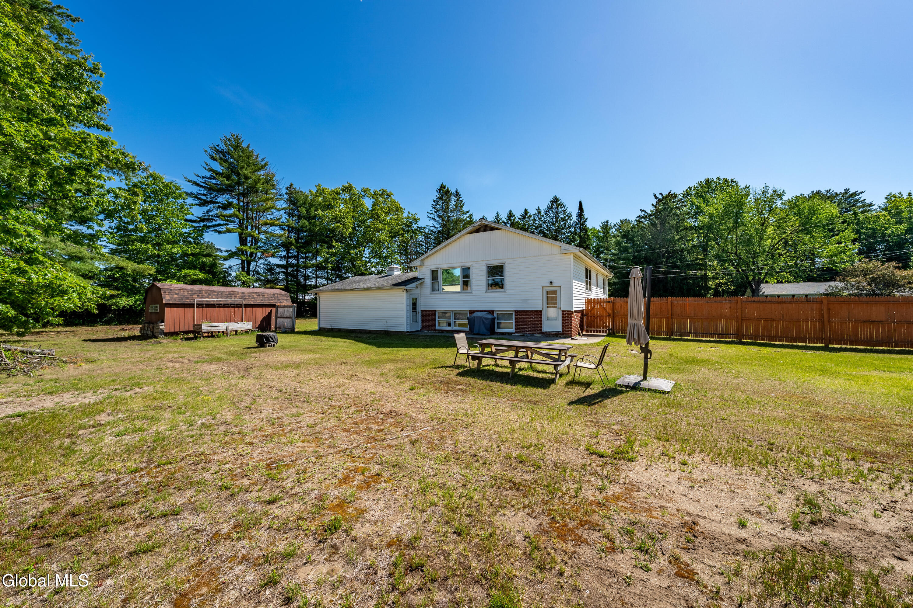 10 Merritt Road Queensbury NY 12804