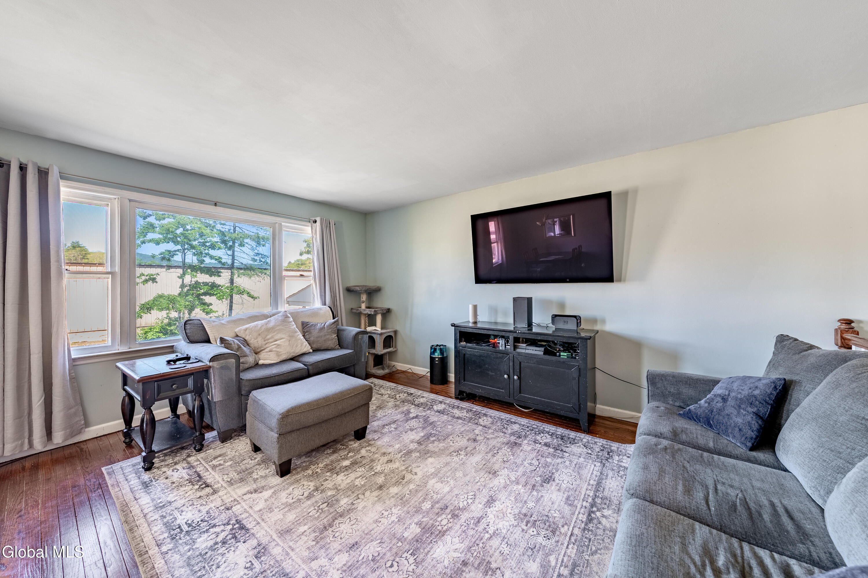 10 Merritt Road Queensbury NY 12804