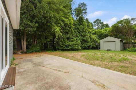 15 Hopeful Lane Wilton NY 12831