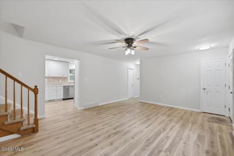 15 Hopeful Lane Wilton NY 12831