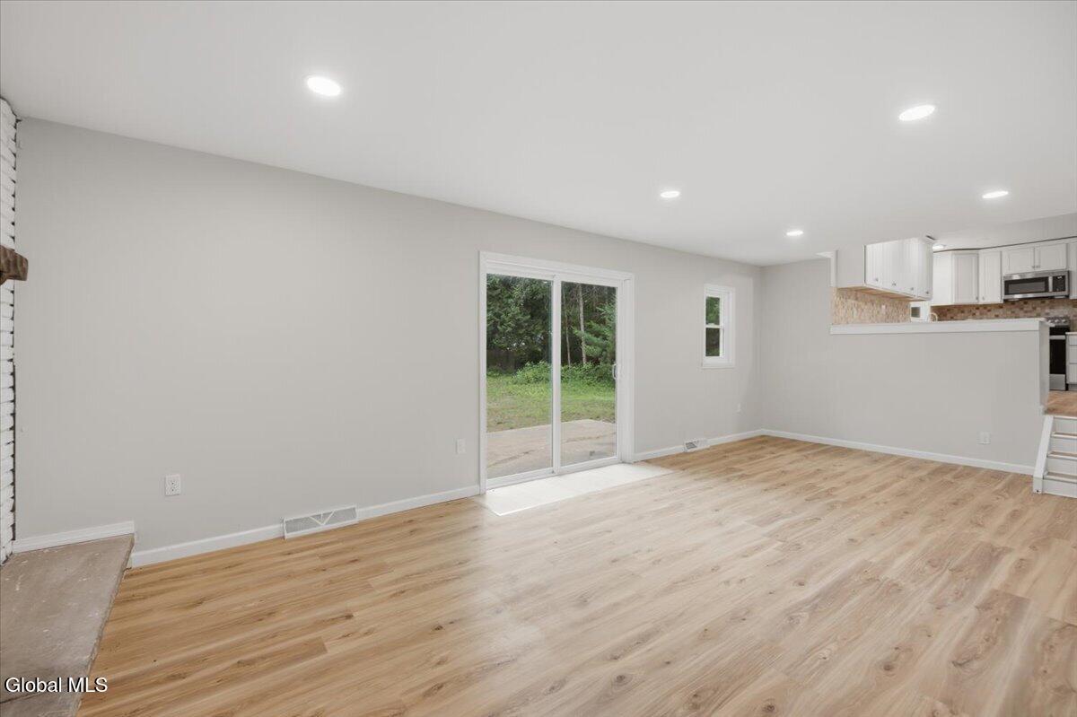 15 Hopeful Lane Wilton NY 12831