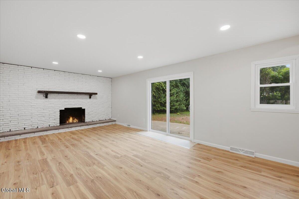 15 Hopeful Lane Wilton NY 12831