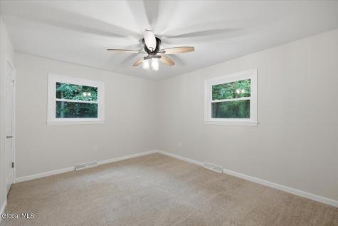 15 Hopeful Lane Wilton NY 12831
