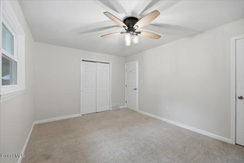 15 Hopeful Lane Wilton NY 12831