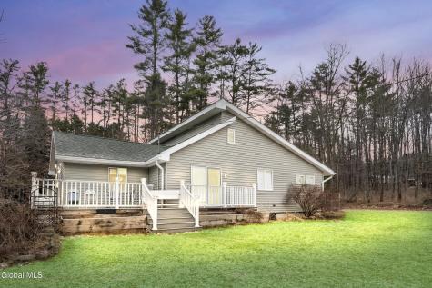 5204 Pillar Way Fort Ann NY 12827
