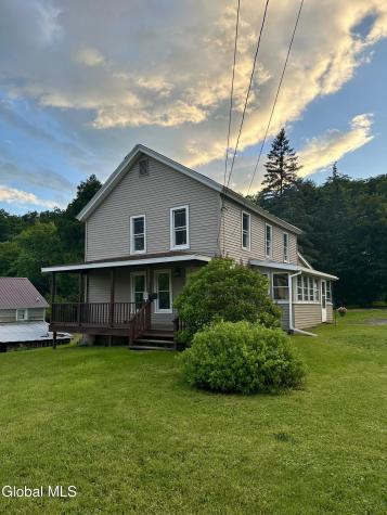 31 Blinn Street Whitehall NY 12887