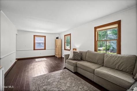 3 Woodmint Place Malta NY 12020