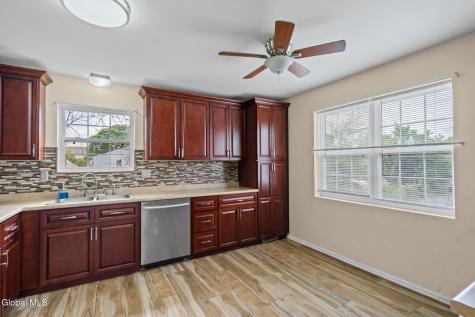 1822 Avenue B Watervliet NY 12189