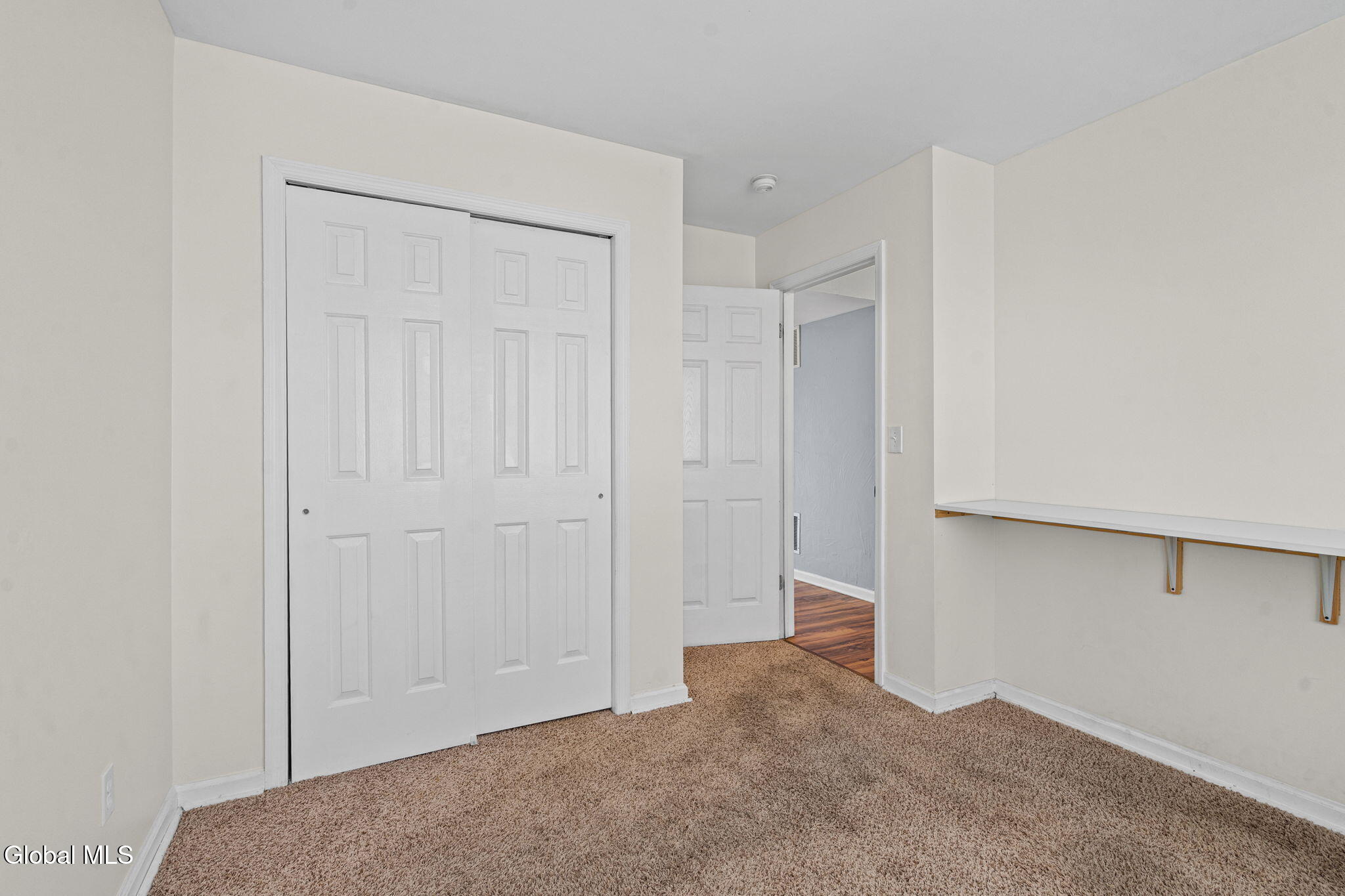 1822 Avenue B Watervliet NY 12189