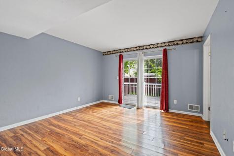 1822 Avenue B Watervliet NY 12189