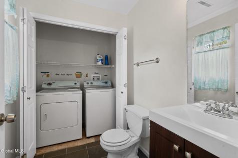 1822 Avenue B Watervliet NY 12189