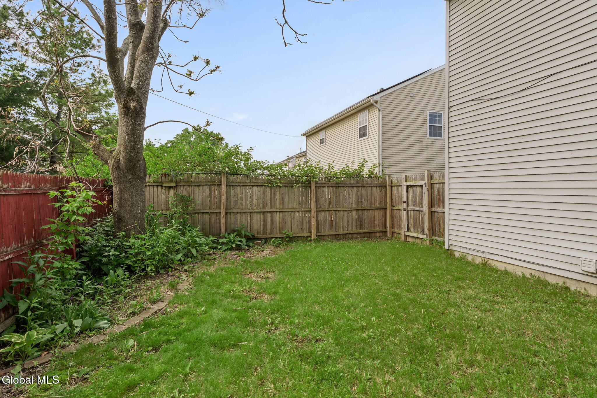 1822 Avenue B Watervliet NY 12189