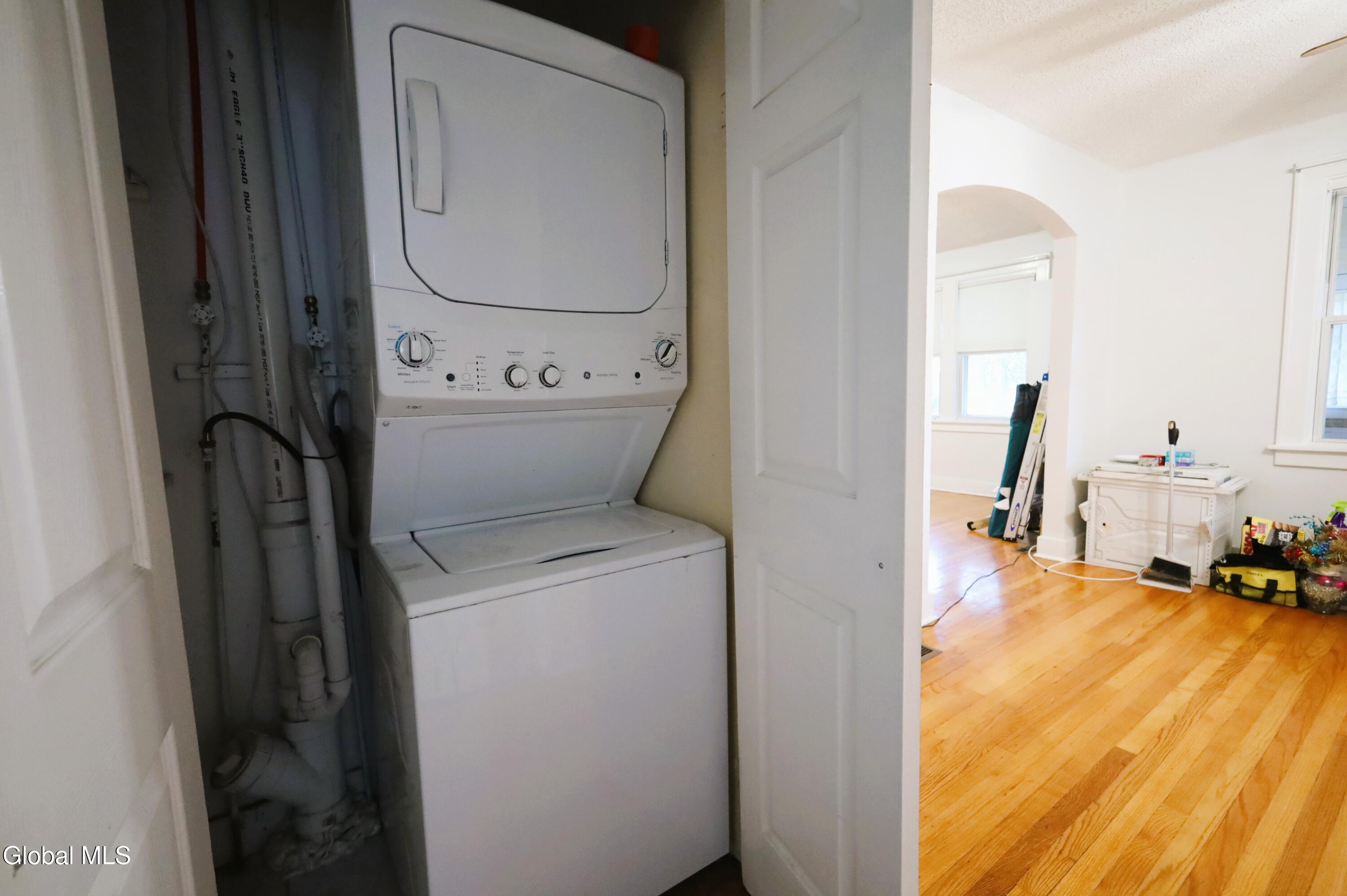 225 Fifteenth Street Schenectady NY 12306