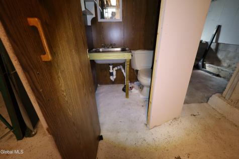 225 Fifteenth Street Schenectady NY 12306