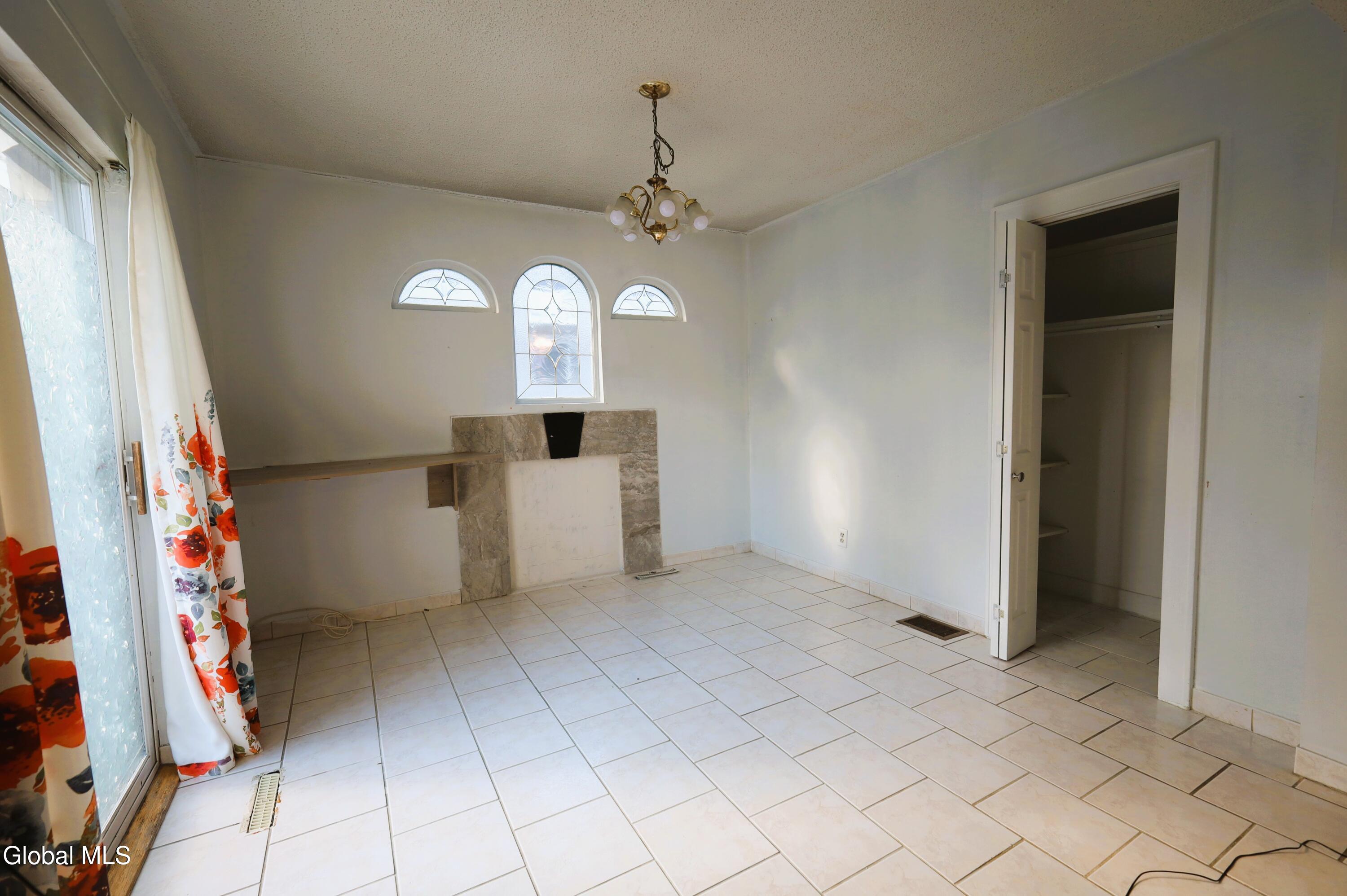 225 Fifteenth Street Schenectady NY 12306