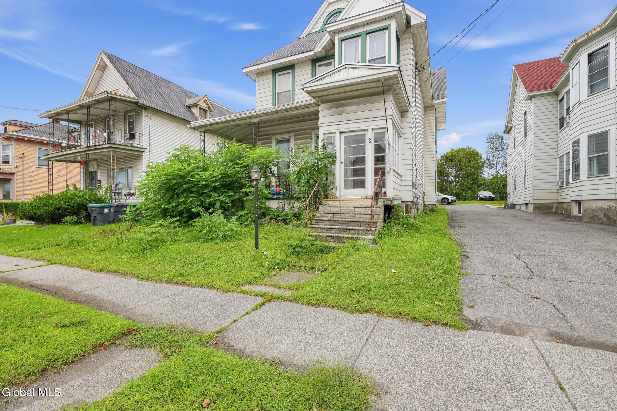54 Saratoga Avenue Waterford NY 12188