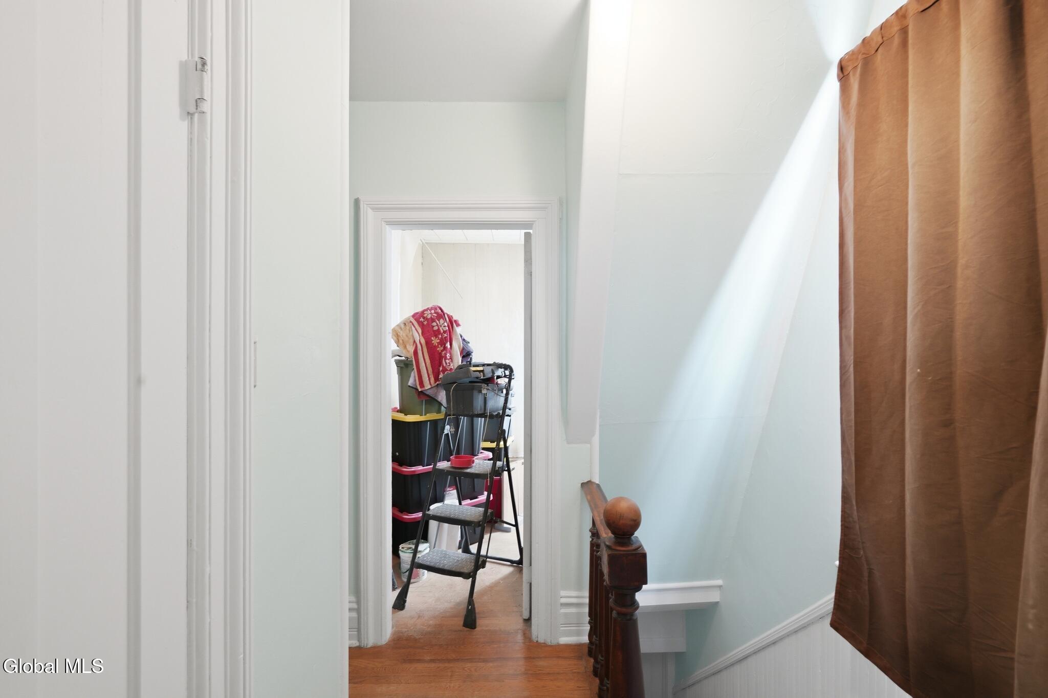 54 Saratoga Avenue Waterford NY 12188