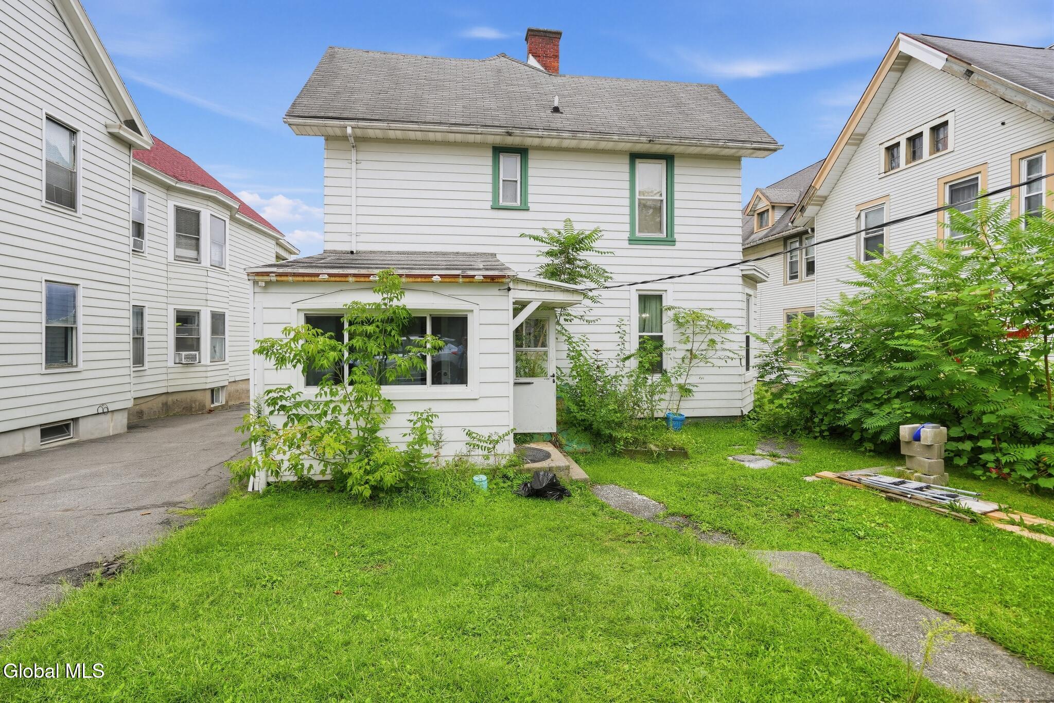 54 Saratoga Avenue Waterford NY 12188