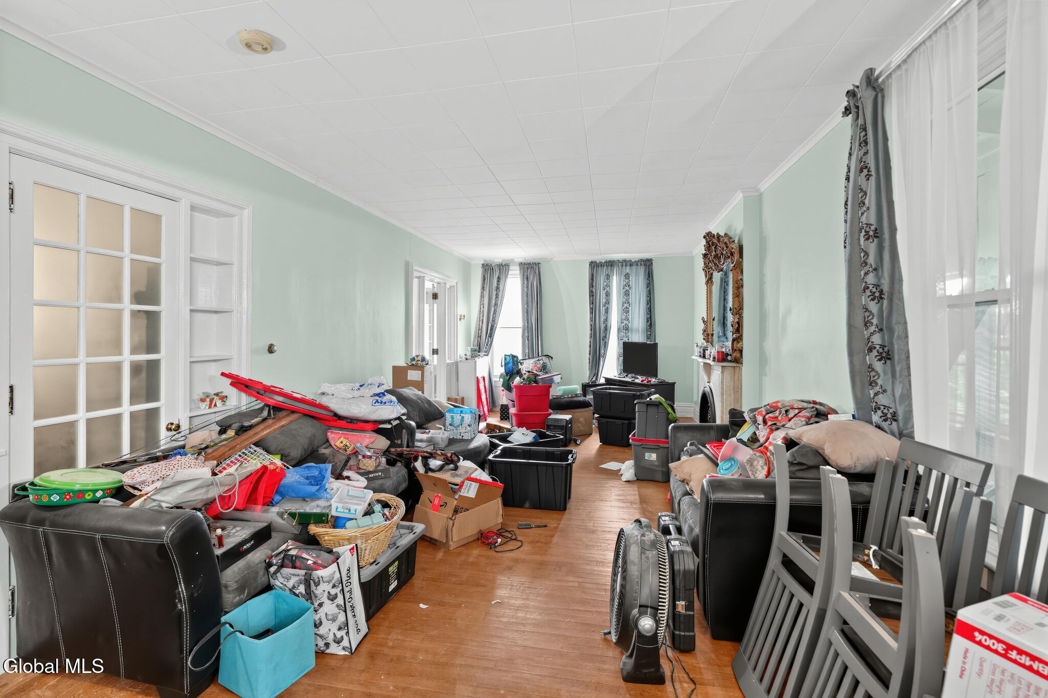 54 Saratoga Avenue Waterford NY 12188