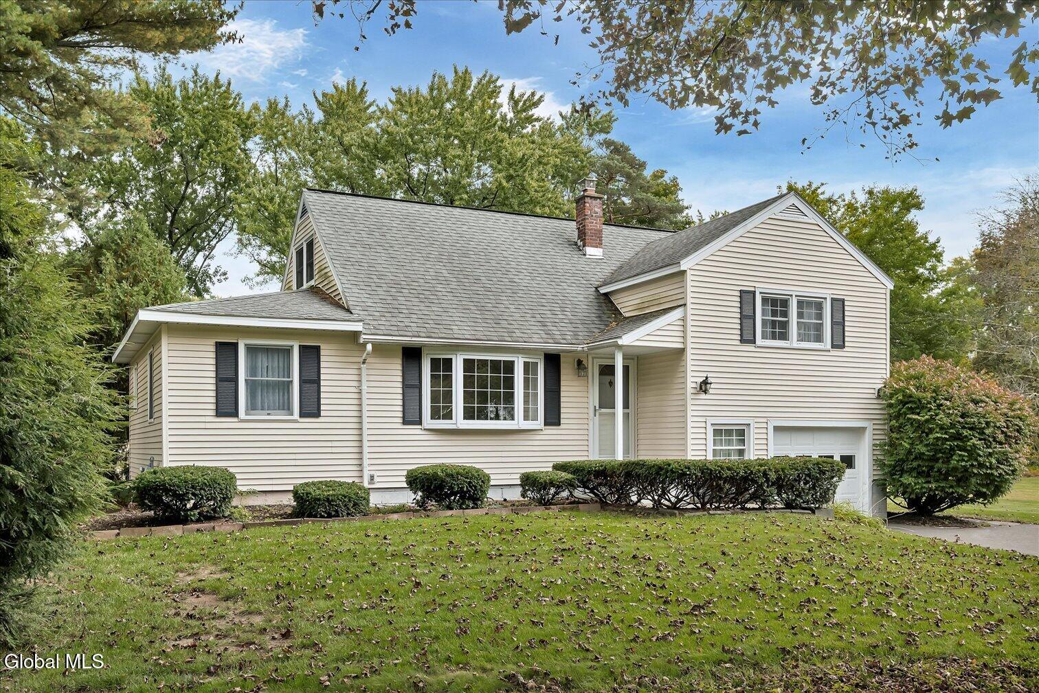 2 Patten Drive Colonie NY 12211