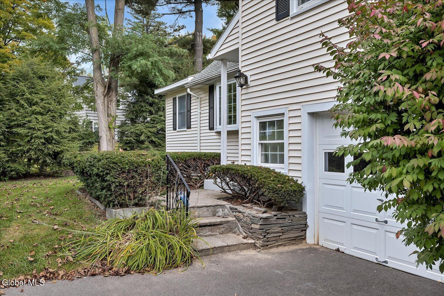 2 Patten Drive Colonie NY 12211