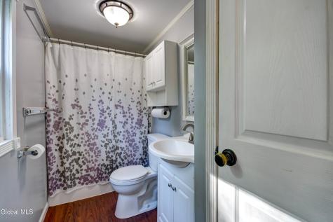 1617 7th Avenue Schenectady NY 12303