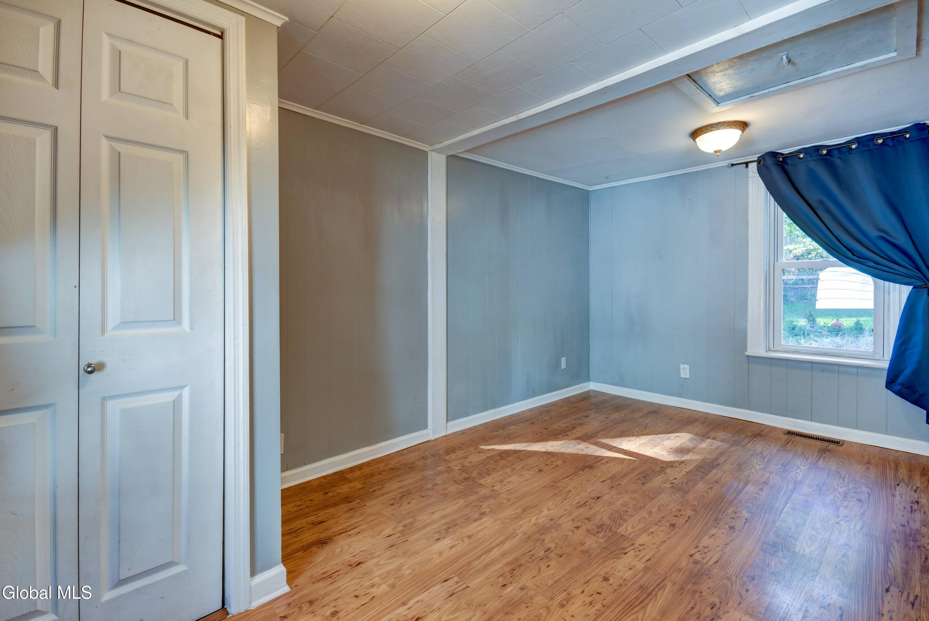 1617 7th Avenue Schenectady NY 12303