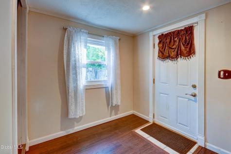 1617 7th Avenue Schenectady NY 12303