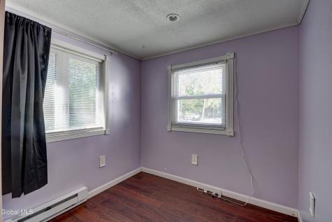1617 7th Avenue Schenectady NY 12303