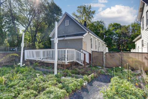 1617 7th Avenue Schenectady NY 12303