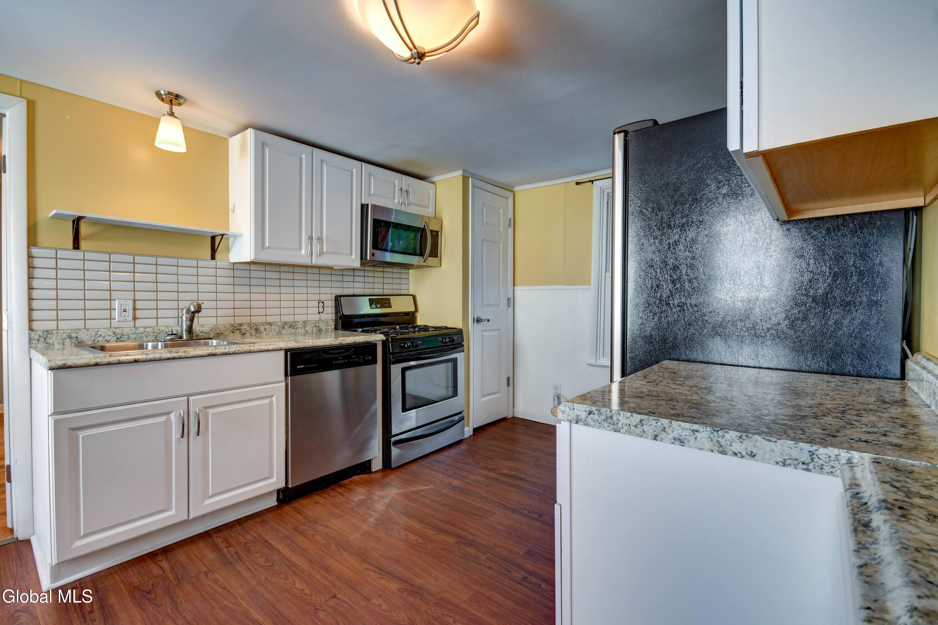 1617 7th Avenue Schenectady NY 12303