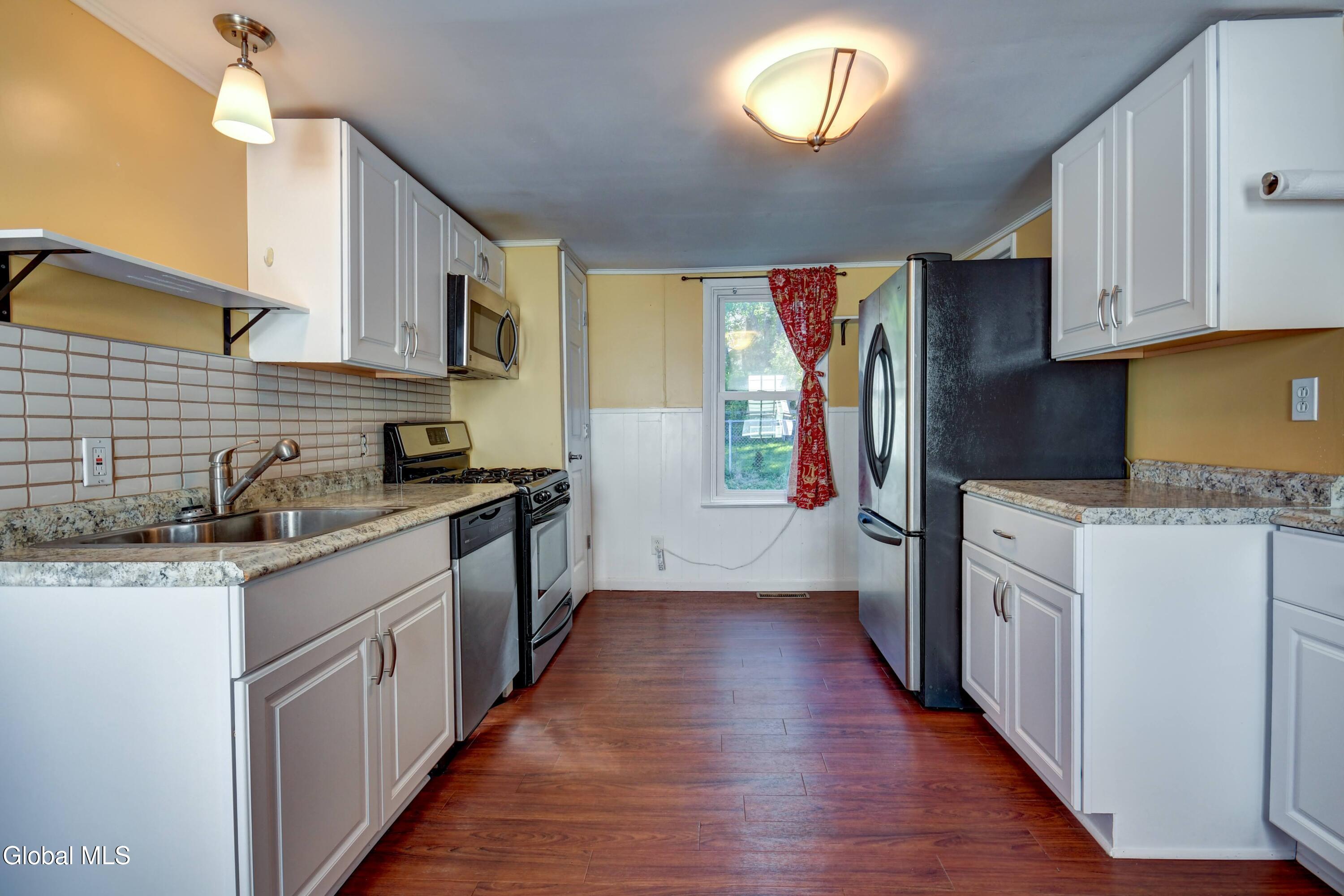 1617 7th Avenue Schenectady NY 12303