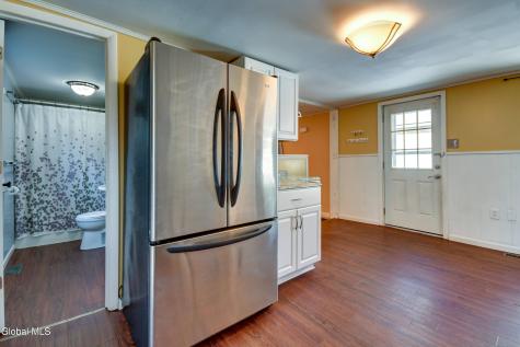 1617 7th Avenue Schenectady NY 12303